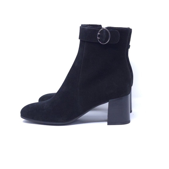 La Canadienne Hally Black Suede Zip Booties 8M Waterproof - Picture 5 of 11